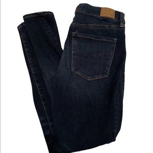 AE DREAM JEAN JEGGING SIZE 8 REG